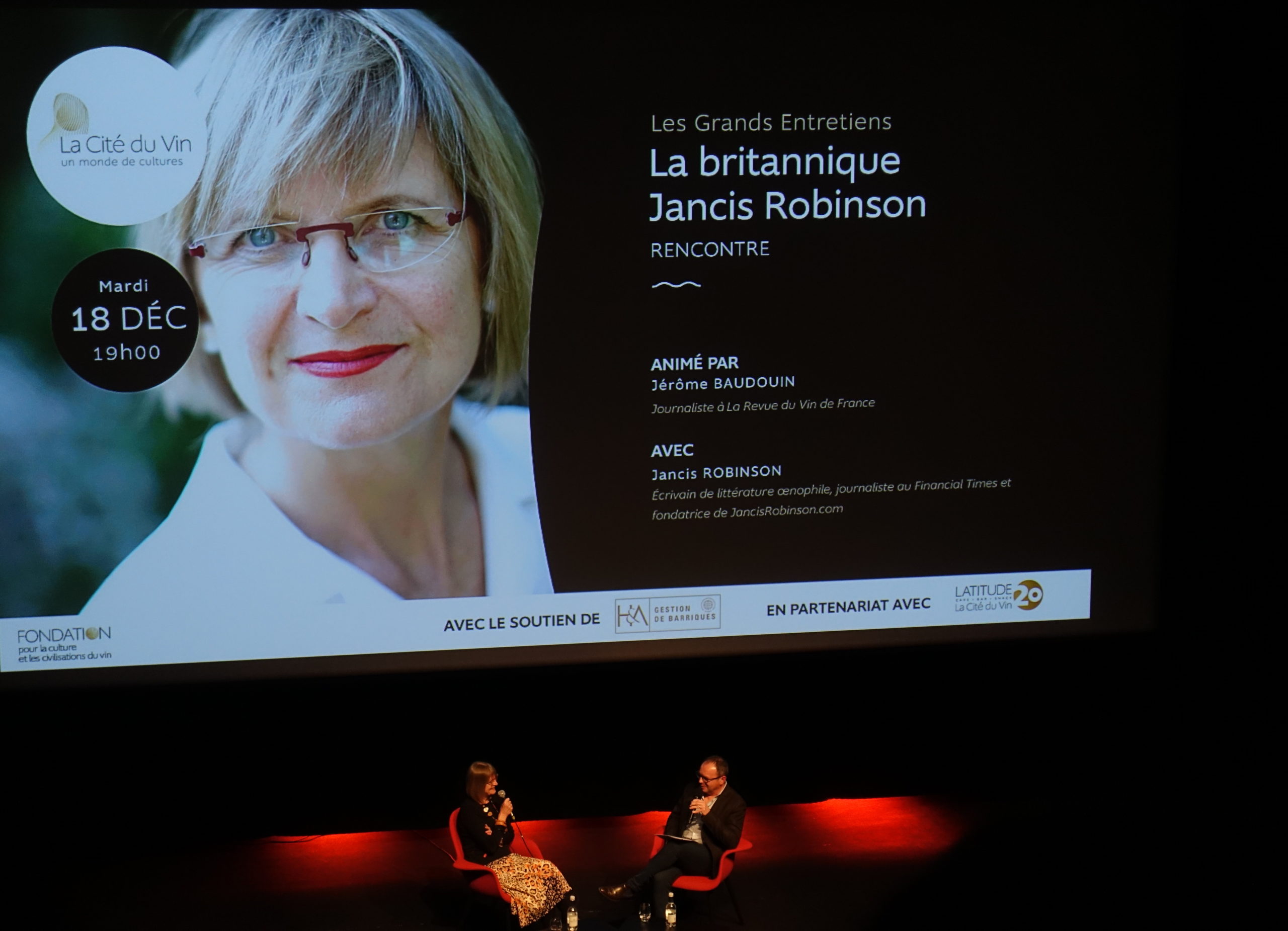 Lire la suite à propos de l’article Entretien Jancis Robinson MW à la Cité du Vin de Bordeaux