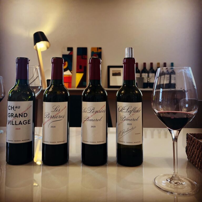 Lire la suite à propos de l’article 2020 Vins de Bordeaux. Le top du top !